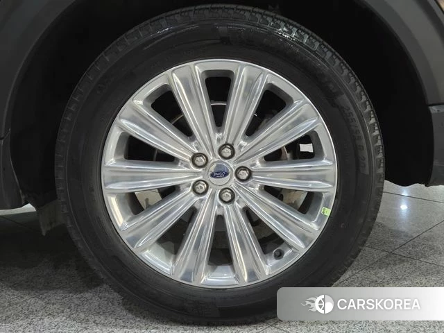 Ford Explorer 6th Generation id 3811922 из Кореи 11