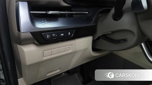 Kia Carnival 4th generation id 4389170 из Кореи 11