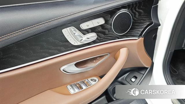 Mercedes-Benz E-Class W213 id 4612989 из Кореи 11