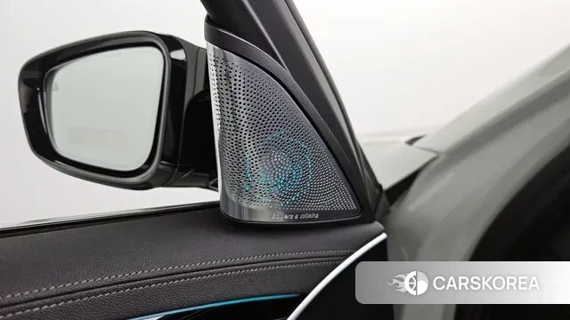 BMW 5 Series (G30) id 3566318 из Кореи 11