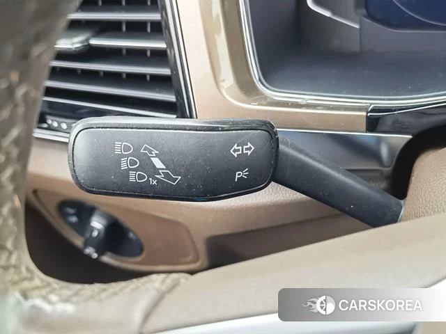 Volkswagen Weiran id 3890741 из Китая 11