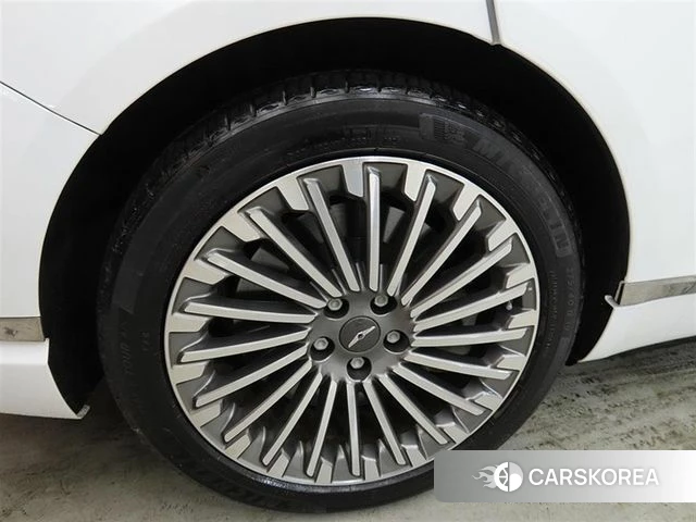 Genesis Electrified G80 (RG3) id 4567012 из Кореи 11