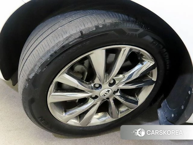 Kia The New Carnival id 4530571 из Кореи 11