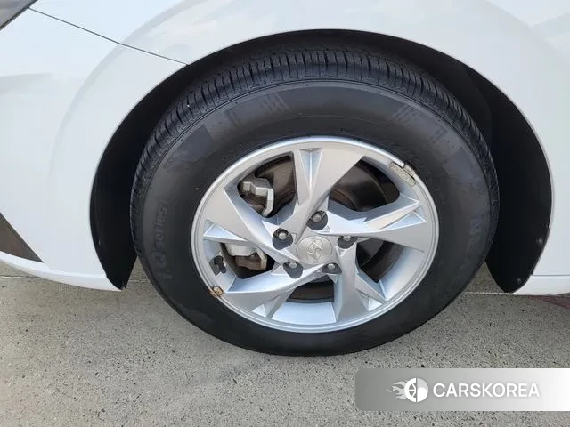 Hyundai Avante (CN7) id 3274100 из Кореи 11