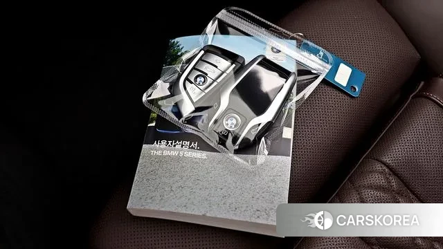 BMW 5 Series (G30) id 3484076 из Кореи 11