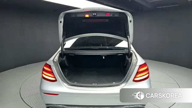 Mercedes-Benz E-Class W213 id 3429479 из Кореи 11