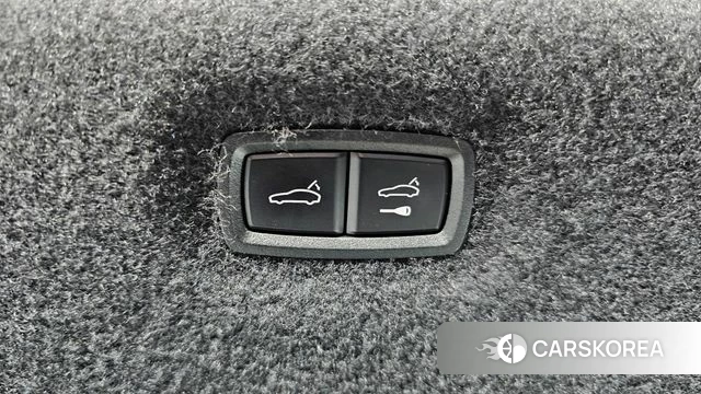 Porsche Taycan id 3843425 из Кореи 11