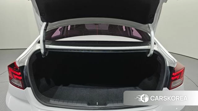Hyundai The New Avante AD id 4339270 из Кореи 11