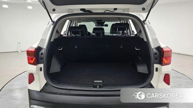 Kia Seltos id 4702677 из Кореи 11