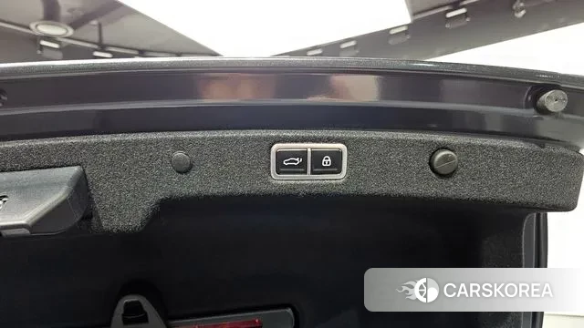 Hyundai Grandeur (GN7) id 3441924 из Кореи 11