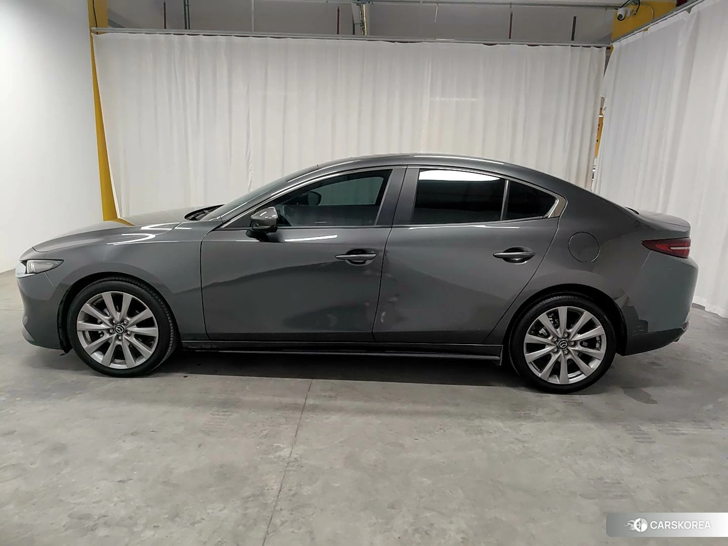 Mazda 3 id 4513486 из Китая 11