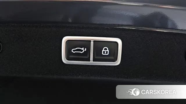 Hyundai Grandeur Hybrid (GN7) id 2884176 из Кореи 11