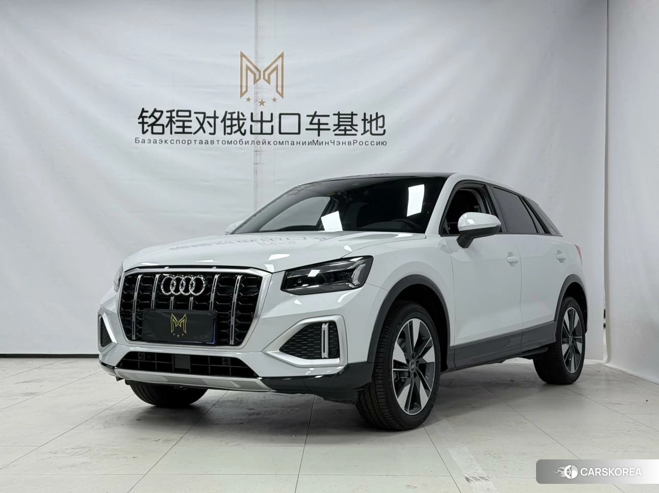 Audi Q2L id 4473468 из Китая 11