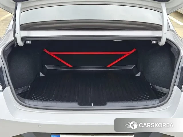 Hyundai Avante (CN7) id 3235788 из Кореи 11