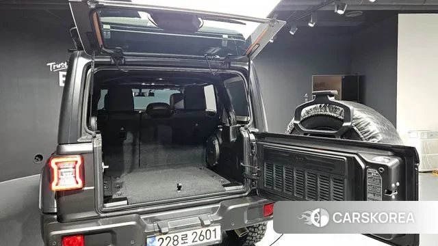 Jeep Wrangler (JL) id 3377624 из Кореи 11