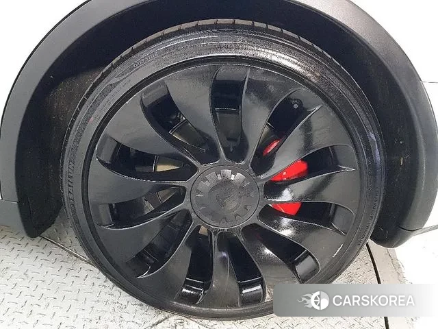 Tesla Model Y id 3458917 из Кореи 11