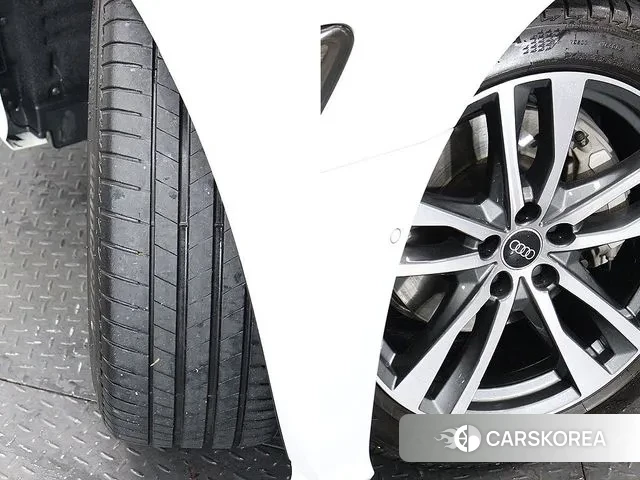 Audi A6 (C8) id 3625469 из Кореи 11