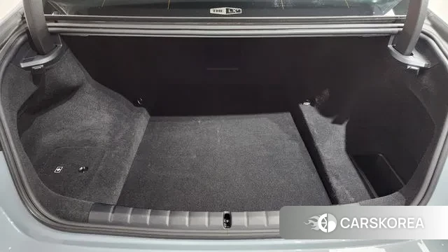 BMW 7 Series (G70) id 3734138 из Кореи 11