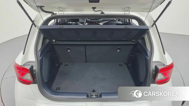 Hyundai Venue id 4683792 из Кореи 11