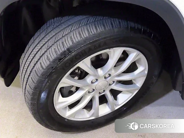 Jeep Cherokee (KL) id 3233592 из Кореи 11