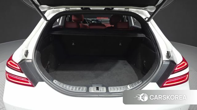 Genesis The New G70 Shooting Brake id 4880794 из Кореи 11