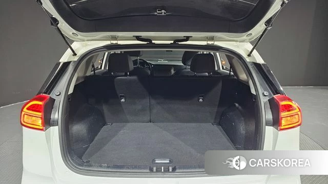 Kia Niro EV id 3819116 из Кореи 11