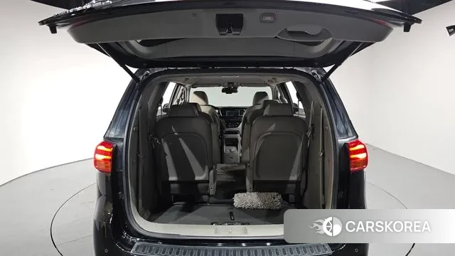 Kia The New Carnival id 3469940 из Кореи 11