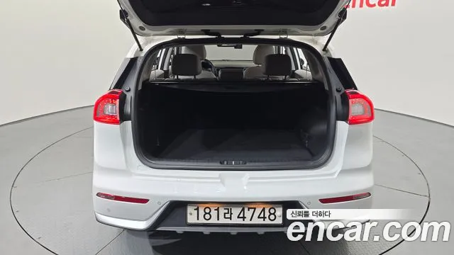 Kia Niro id 2700842 из Кореи 11