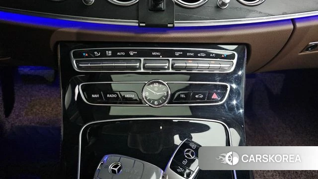 Mercedes-Benz E-Class W213 id 4295070 из Кореи 11