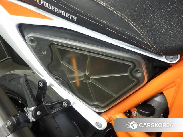 Проданный KTM 690 DUKE R id 3994732 из Японии, фото 11