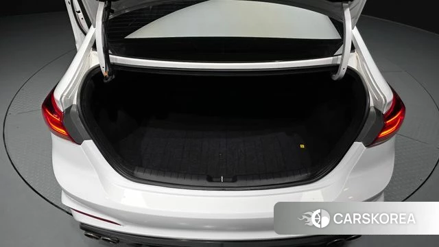 Hyundai Avante AD id 4286385 из Кореи 11