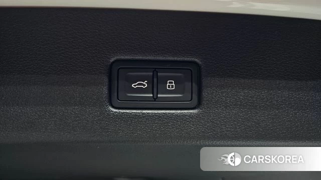 Audi A7 (4K) id 3892471 из Кореи 11