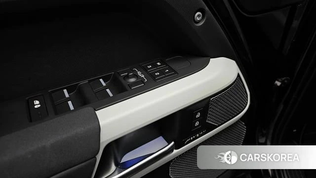 Land Rover Defender (L663) id 4591736 из Кореи 11