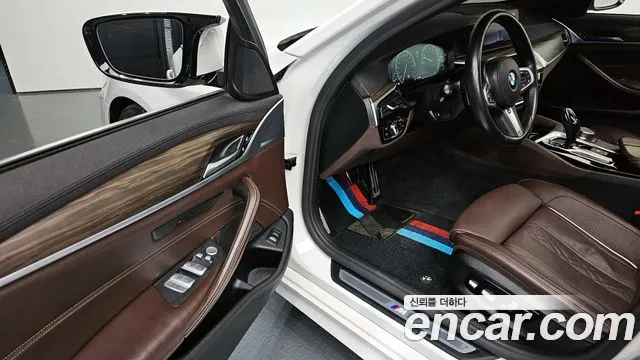 BMW 5 Series (G30) id 2524522 из Кореи 11