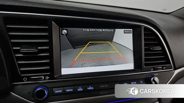 Hyundai Avante AD id 3239175 из Кореи 11