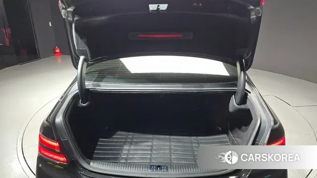 Genesis G90 id 3176617 из Кореи 11