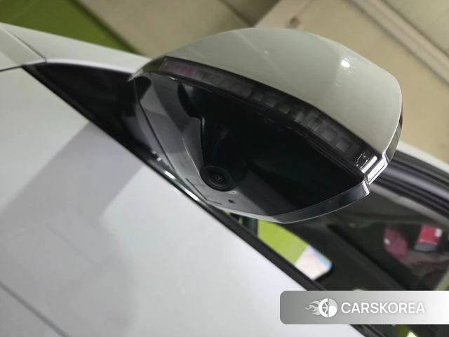 Hyundai Ionic 5 id 3859714 из Кореи 11