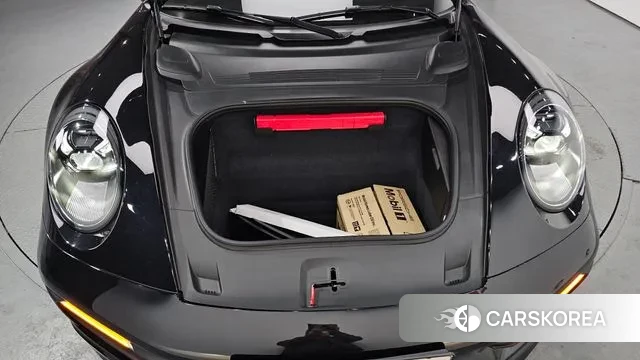 Porsche 911(992) id 3592903 из Кореи 11