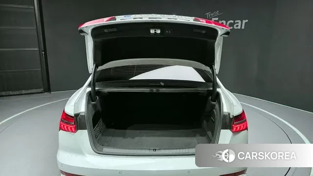 Audi A6 (C8) id 3291239 из Кореи 11