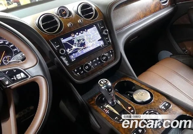 Bentley Bentayga id 2865449 из Кореи 11