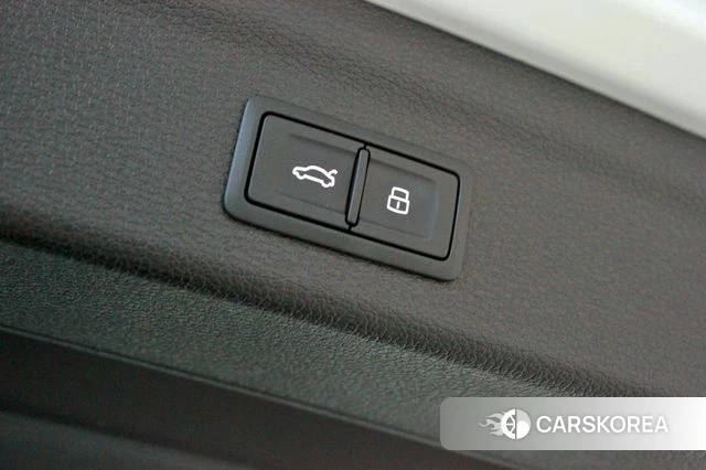 Audi Q3 (F3) id 4400149 из Кореи 11