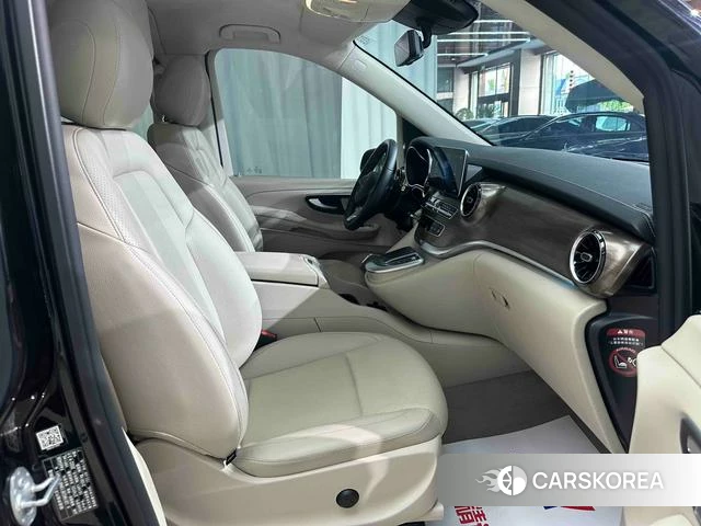 Mercedes-Benz V-class id 4275272 из Китая 11
