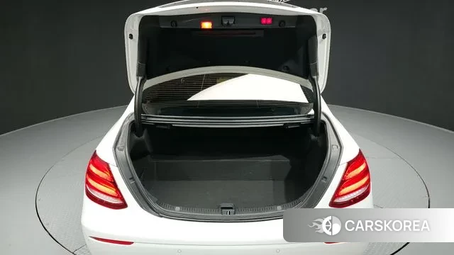 Mercedes-Benz E-Class W213 id 3253842 из Кореи 11