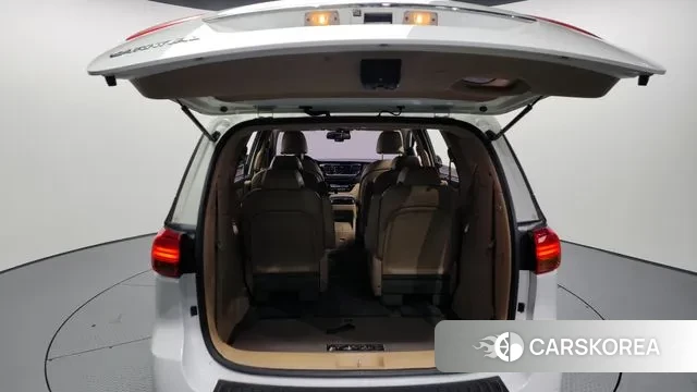 Kia All New Carnival id 3553031 из Кореи 11