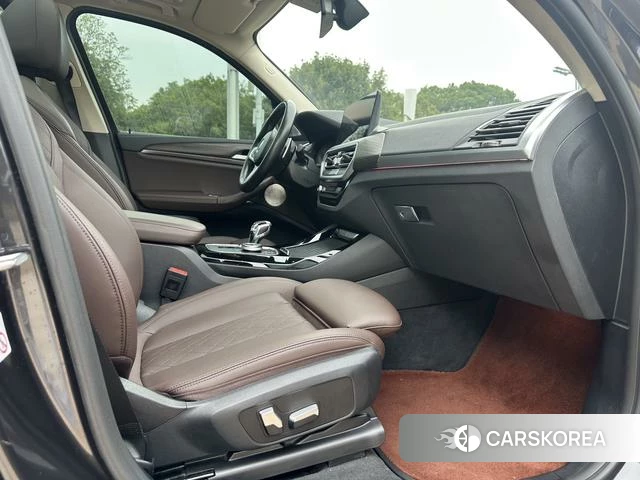 BMW X3 id 4240710 из Китая 11