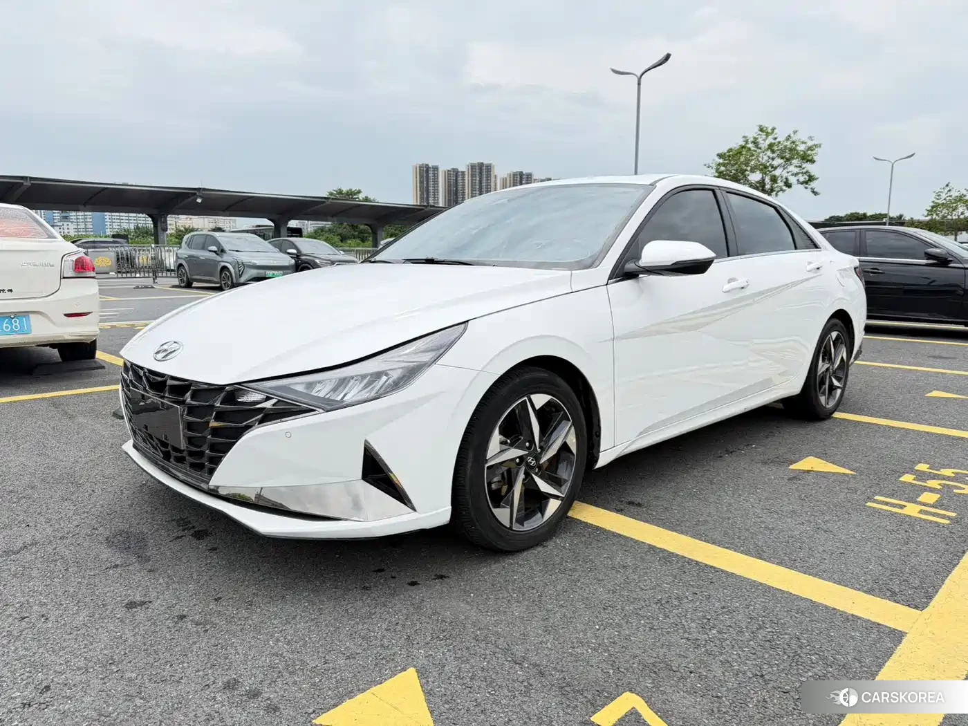 Hyundai Elantra id 4634748 из Китая 11