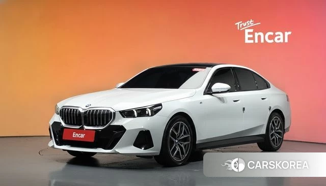 BMW 5 Series (G60) id 4853846 из Кореи 11