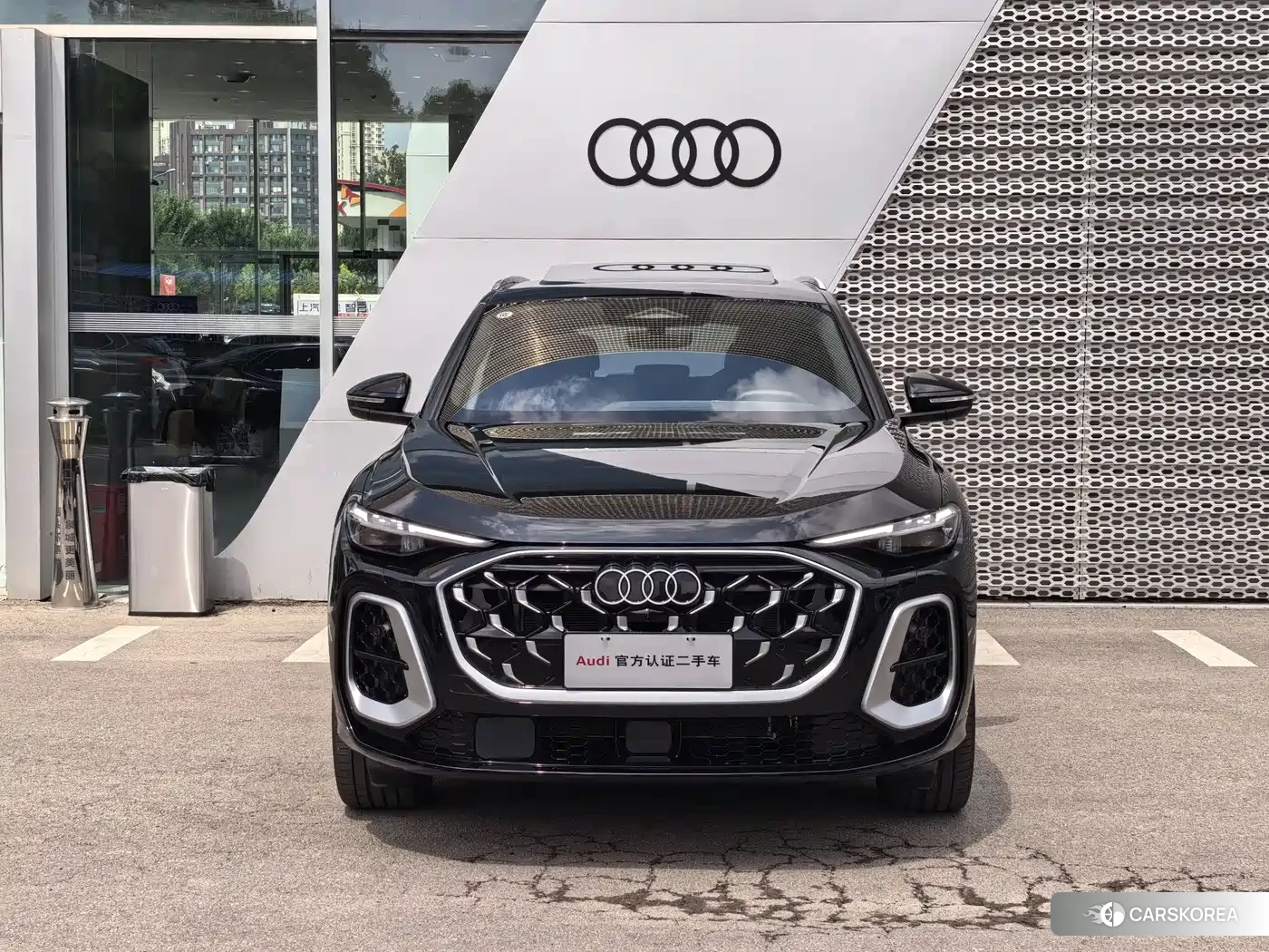 Audi Q5L id 4589487 из Китая 11