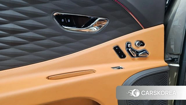 Bentley Flying Spur 3rd Generation id 3833080 из Кореи 11