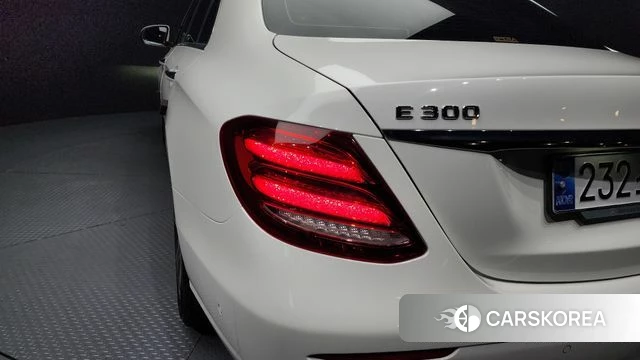 Mercedes-Benz E-Class W213 id 4430109 из Кореи 11